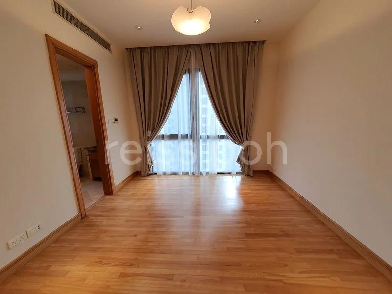4 Bed Condo for Rent in  Ardmore Park - Image 9